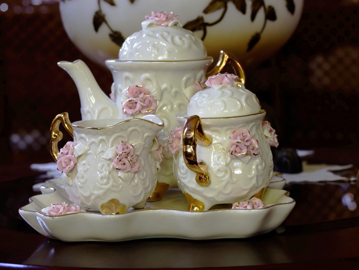 Porcelain Vintage Tea Set